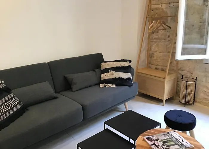 Loft Avec Beaucoup De Cachet Centre Historique Montpellier