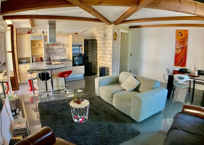 GROOMI Le Duplex- Climatisé, 3 chb centre de Montpellier!