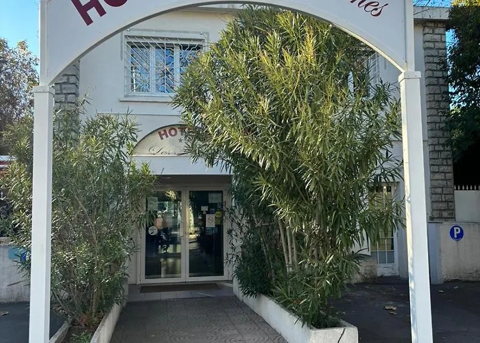 Hotel Les Troenes