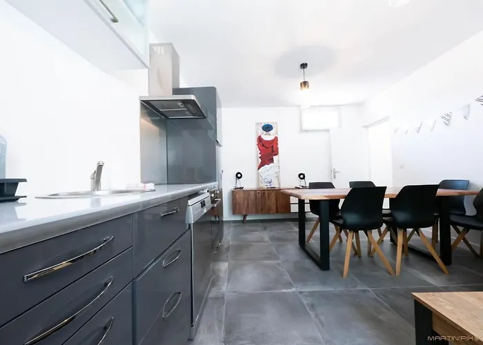 Appartements Prives - Espace Coliving - Piscine