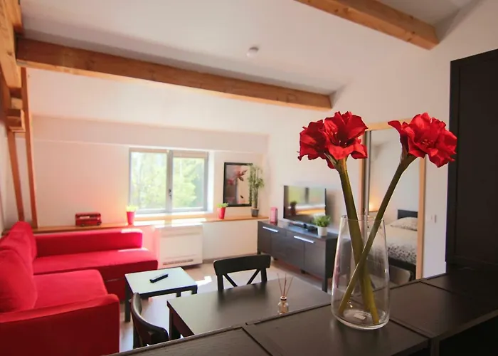 T2 Quiet, City Center, Private Parking