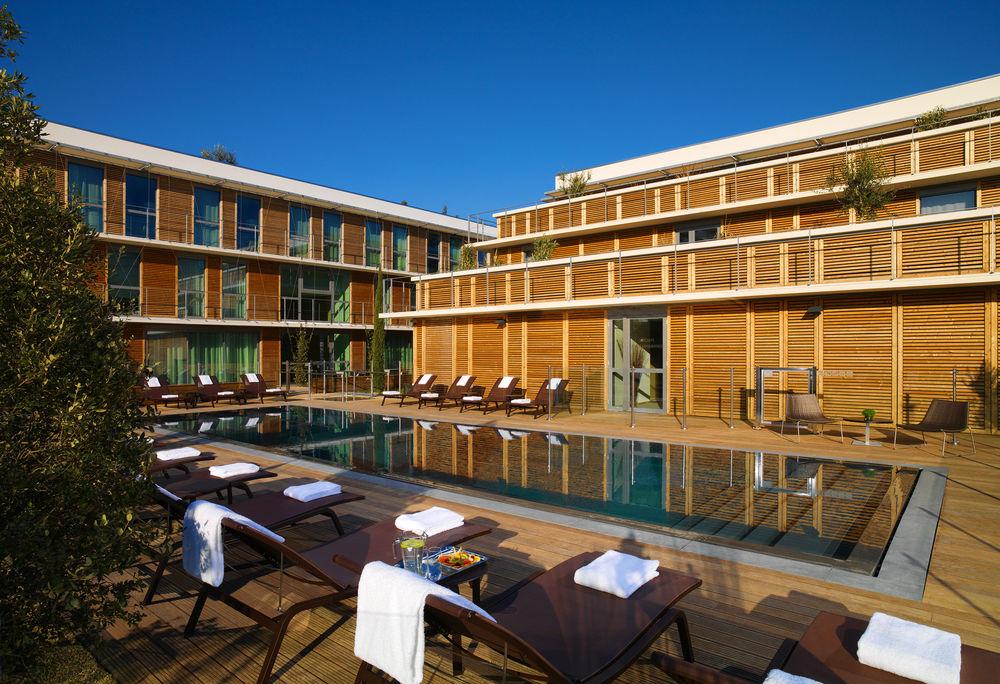 Courtyard By Marriott Hotel 4*