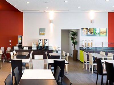 Hotel Holiday Express - Odysseum By Ihg Montpellier
