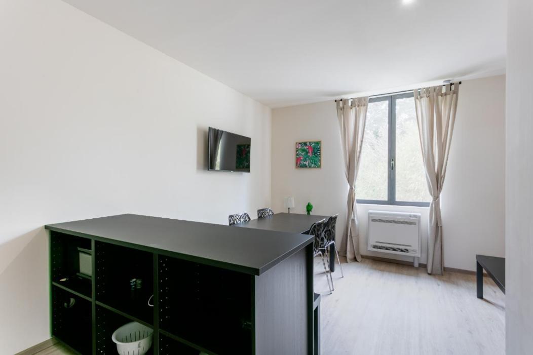 T2 Quiet, City Center, Private Parking Apartment *