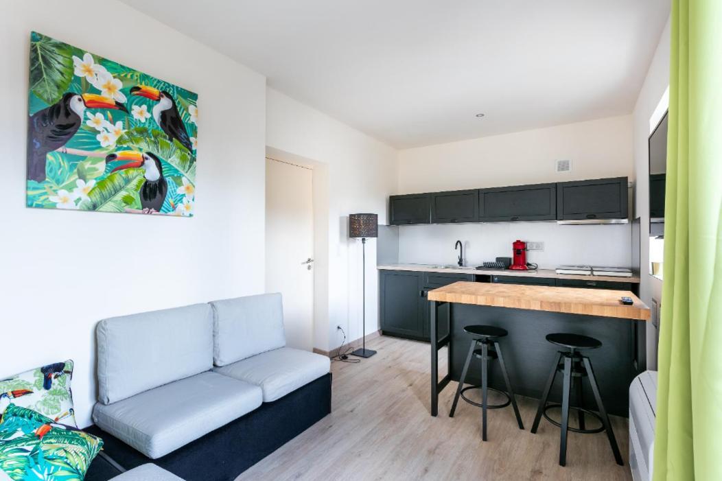 T2 Quiet, City Center, Private Parking *