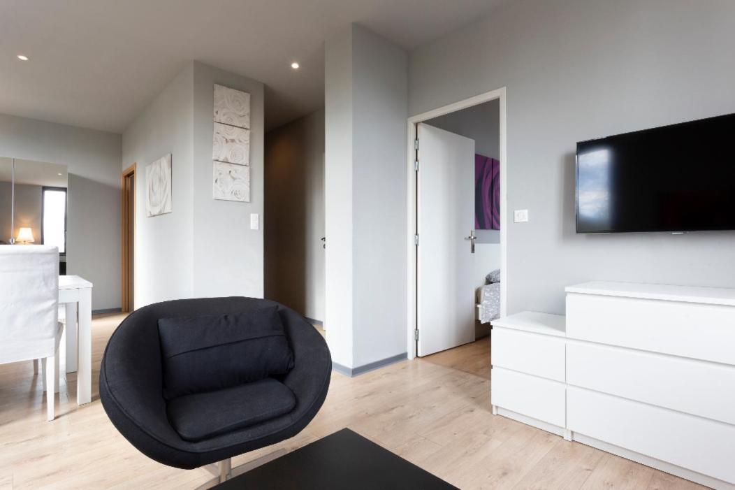 T2 Quiet, City Center, Private Parking Apartment