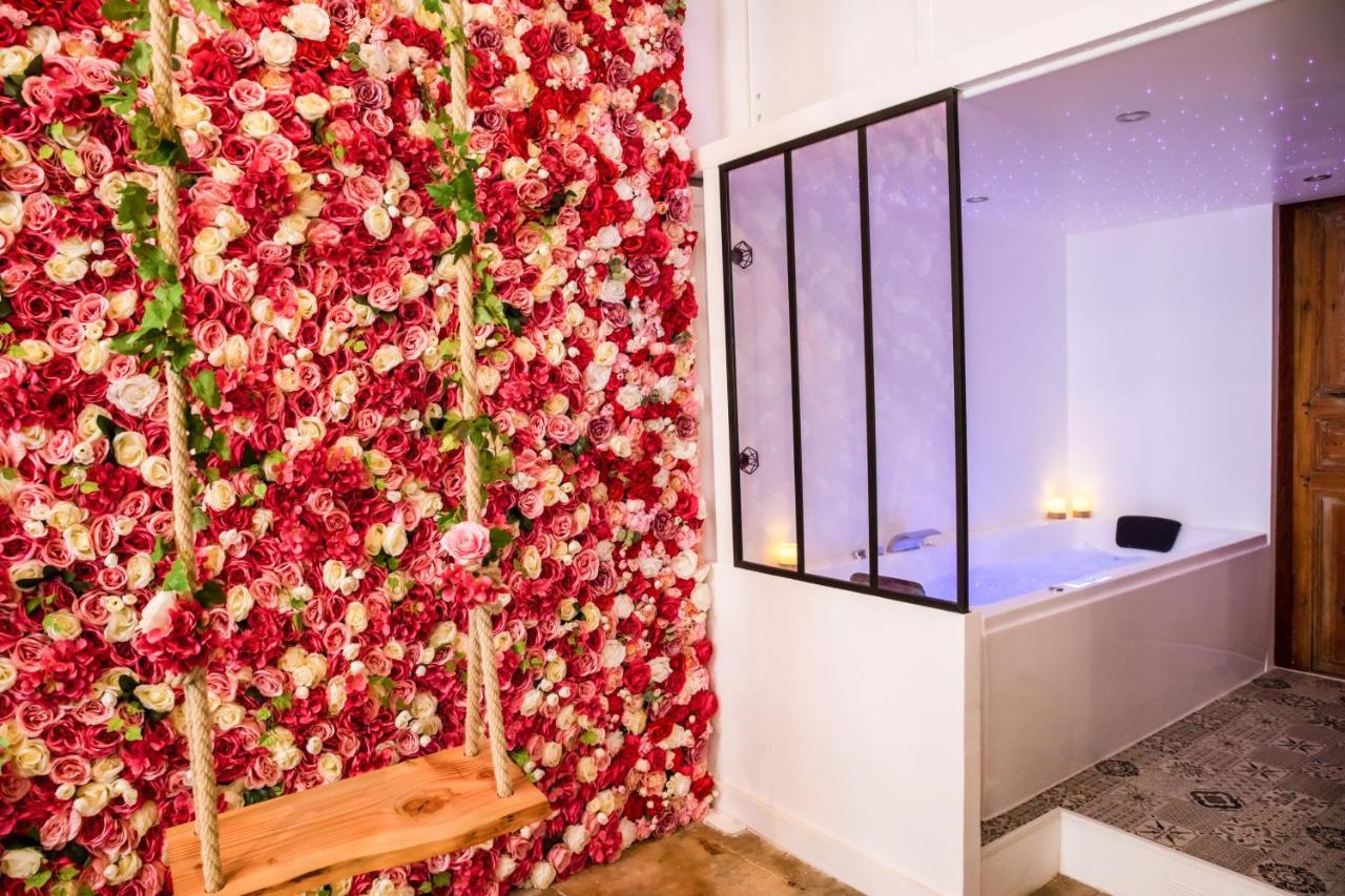 Appartement Romantique Avec Jacuzzi - Hypercentre, Place Jean Jaures