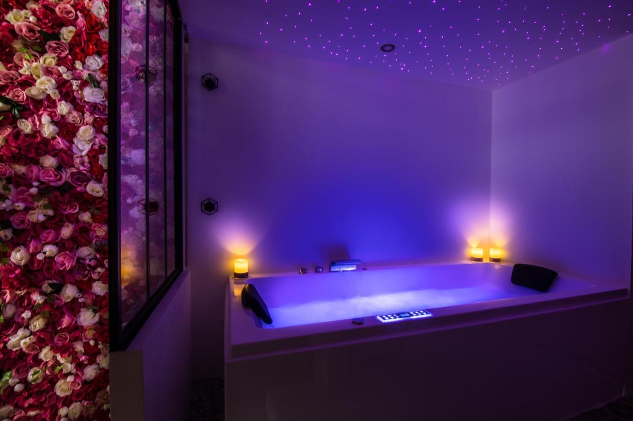 Romantique Avec Jacuzzi - Hypercentre, Place Jean Jaures Montpellier