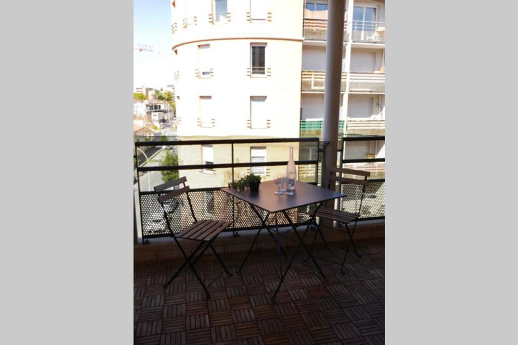 Superbe T3, Spacieux Et Lumineux, 4eme Etage Avec Ascenseur, Parking Et Terrasse * Montpellier
