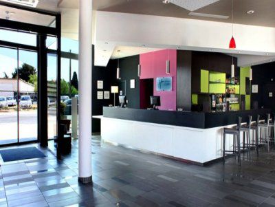 Holiday Express - Odysseum By Ihg Hotel