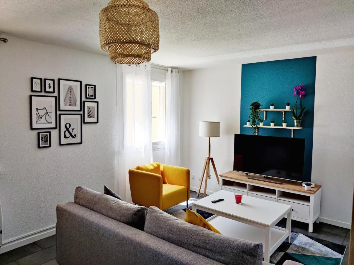 Apartment 450 - T4 + 2 Terrasses + Parking