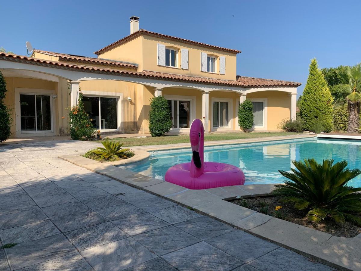 Les Ailes Des Matelles Bed & Breakfast *