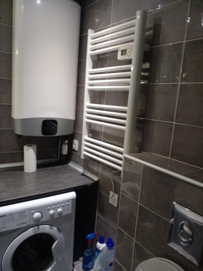 En Climatise Avec Parking Apartment *