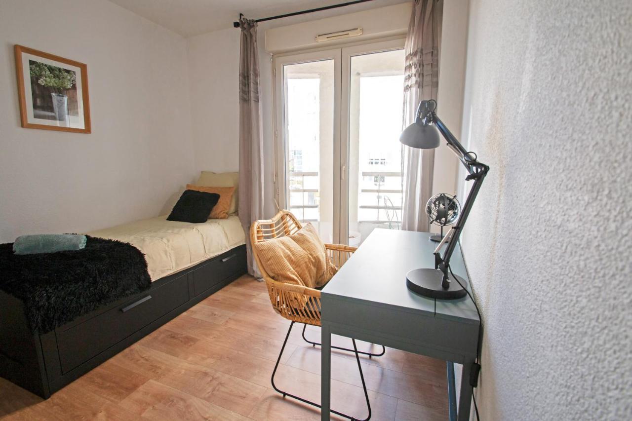 Cosy , Vue Imprenable, Parking Prive Apartment *