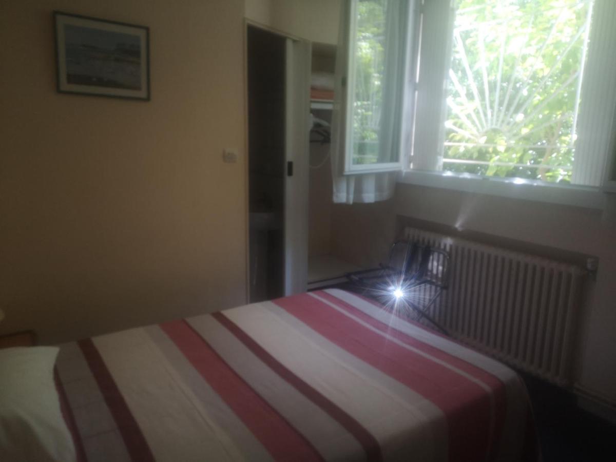 Les Troenes Hotel 2*