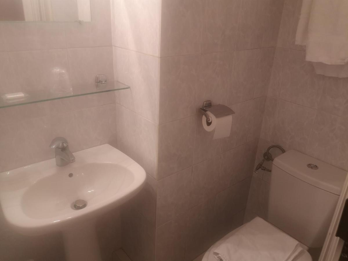 Les Troenes Hotel 2*