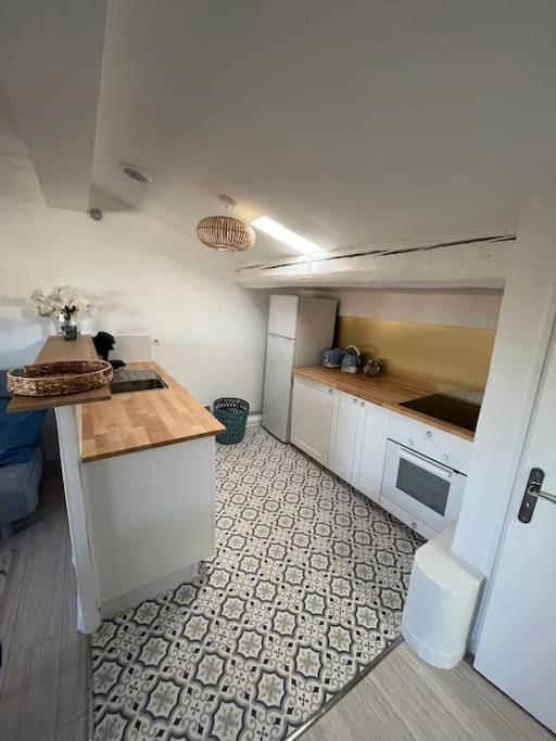 T2, 3 Mins Gare St Roch, 4 Personnes Appartement *