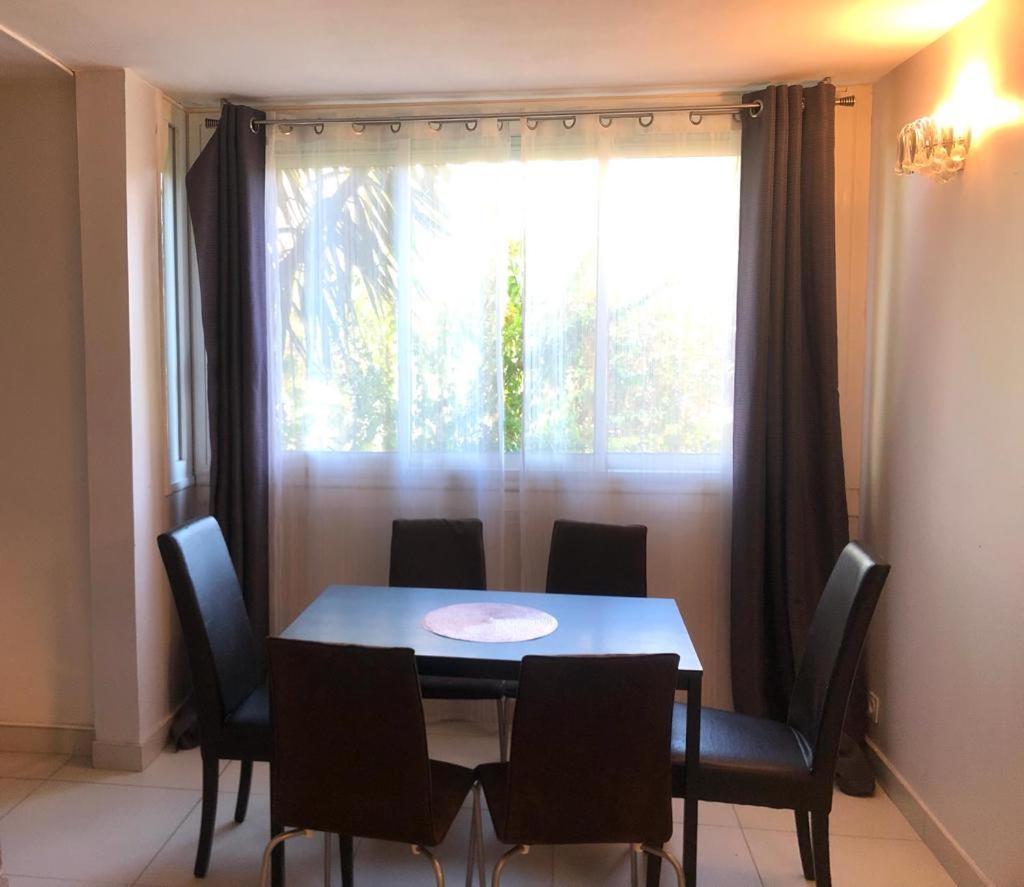 Appt T4 90m2 A 15 Min Des Plages Et 5 Min Gare St Roch Apartment *