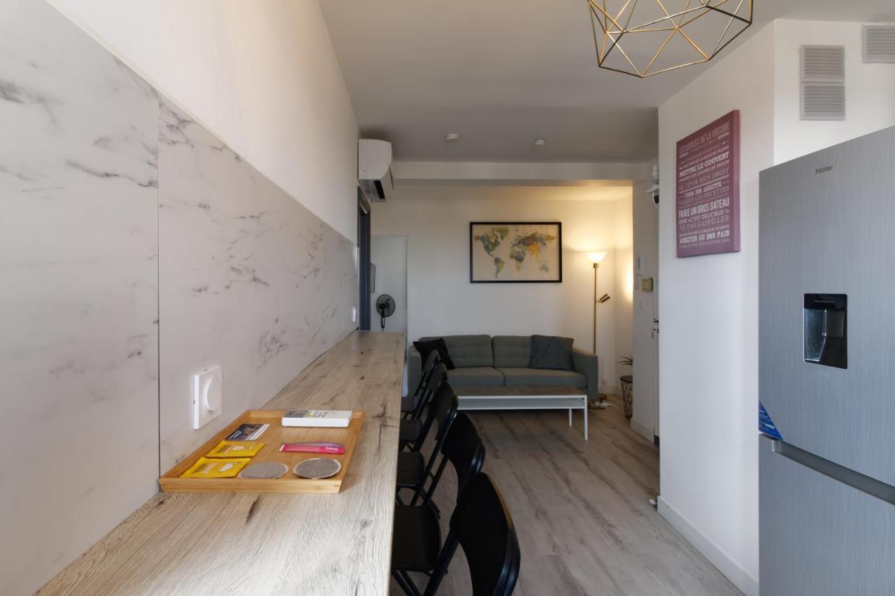 Le Beaulieu * 4 * 8pers * Clim * Parking * Balcon Apartment