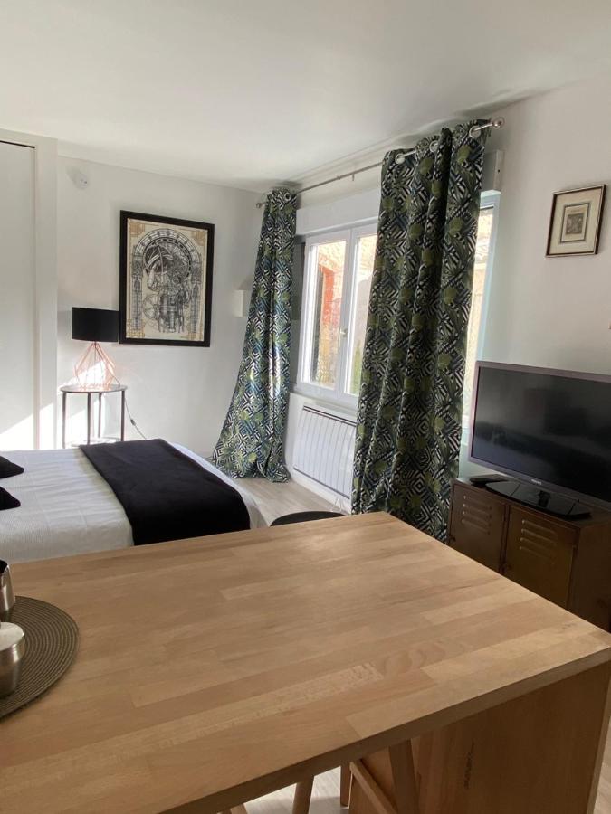 Climatise Dans Un Ancien Domaine Viticole Apartment