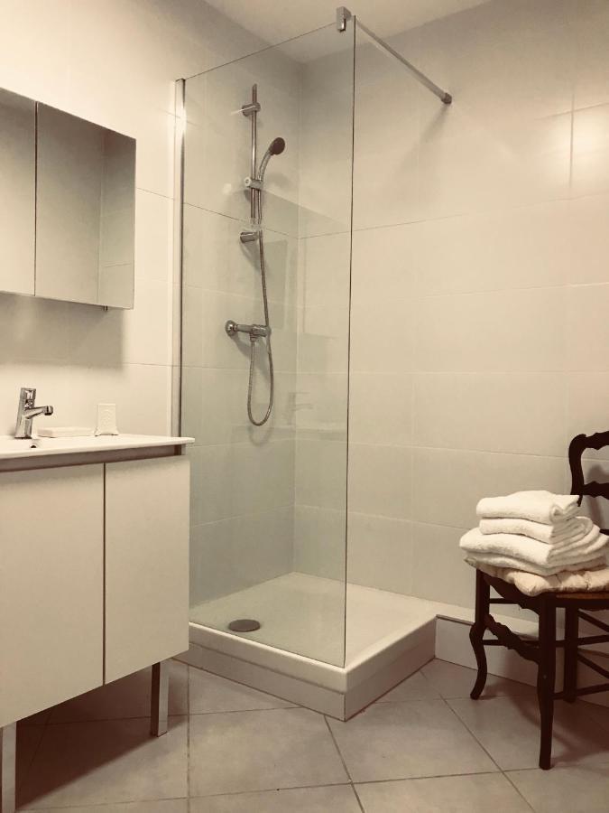Apartment Climatise Dans Un Ancien Domaine Viticole *