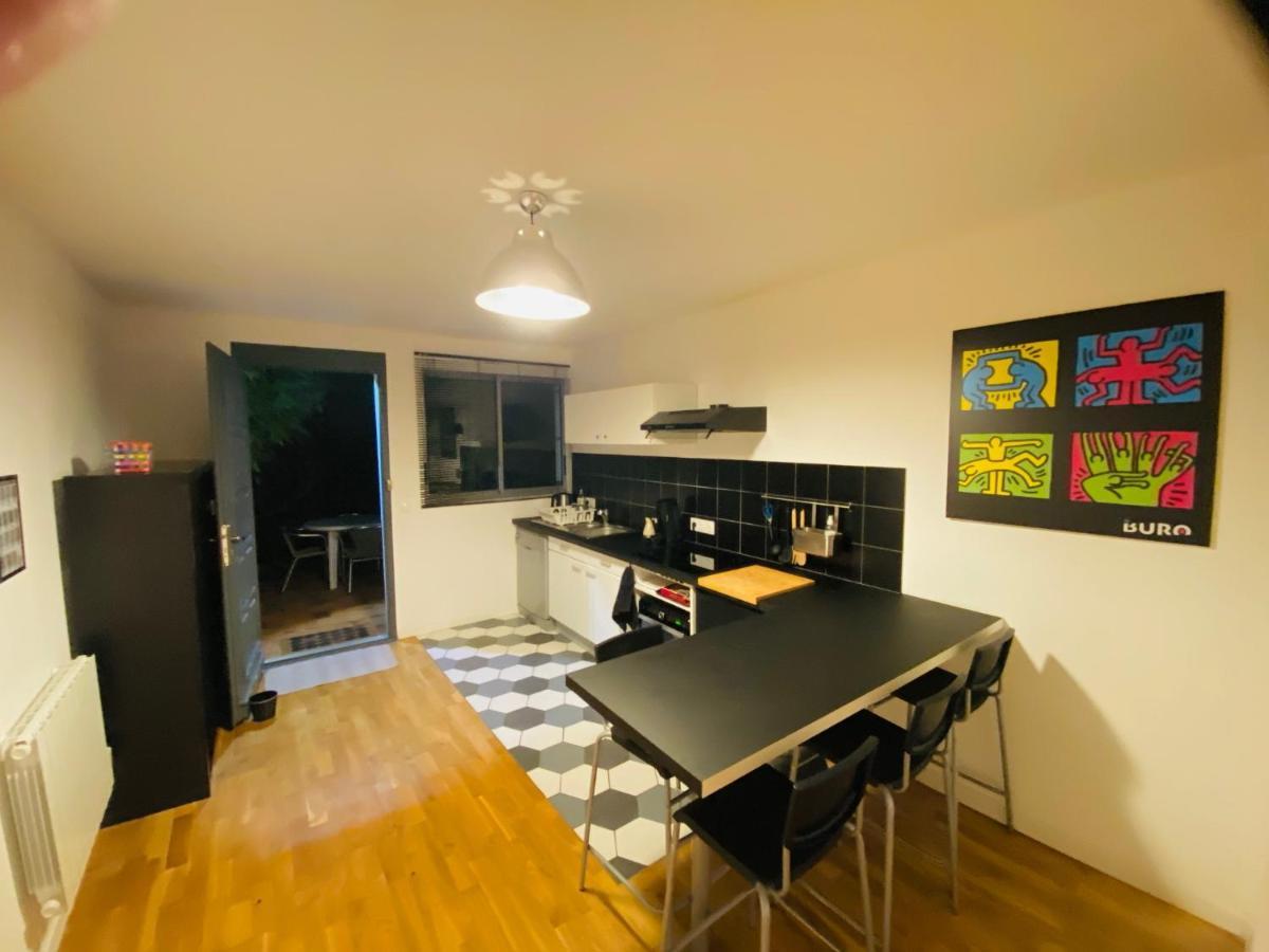 Apartment Grand Studio De 38m2 Et Cour Independante De 25m2 Dont Wifi Et Netflix