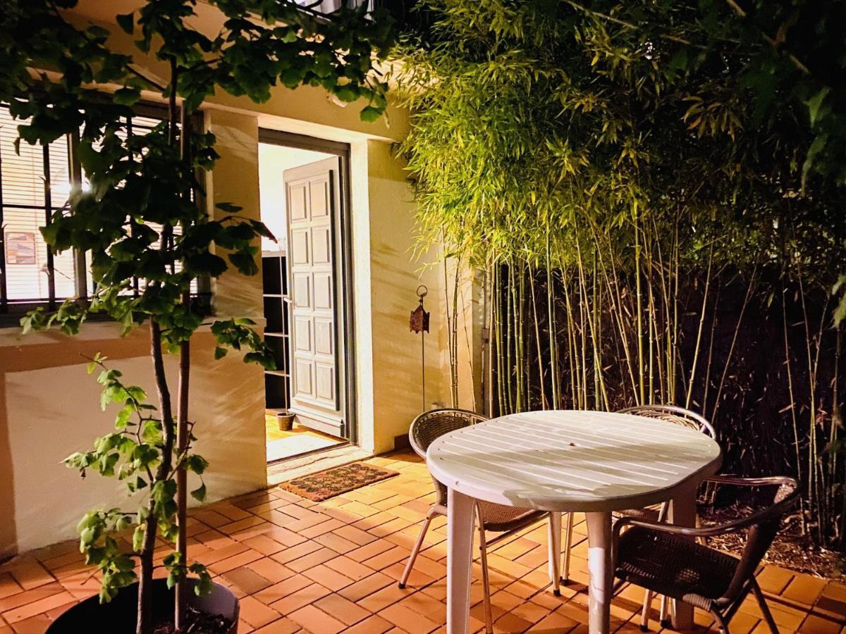 Apartment Grand Studio De 38m2 Et Cour Independante De 25m2 Dont Wifi Et Netflix *