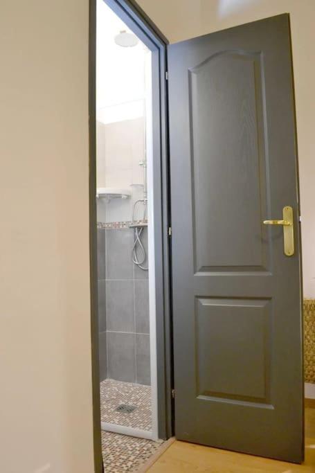 Apartamento Center 2 2 Salles De Bain *