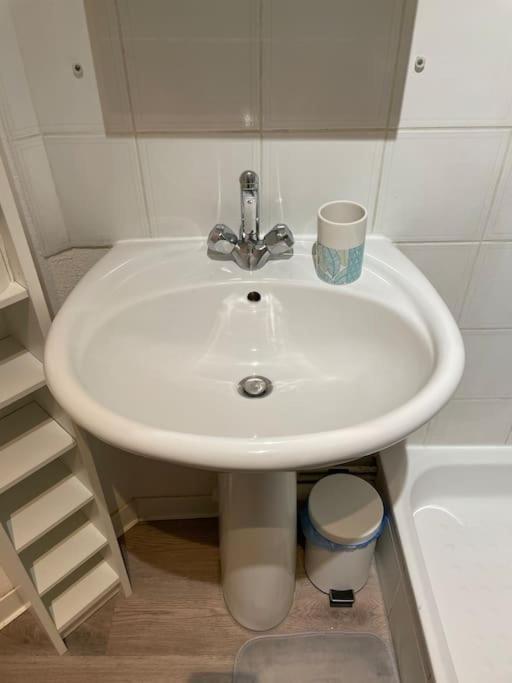 Petit Nid Douillet - Studio - Rives Du Lez - Wifi *