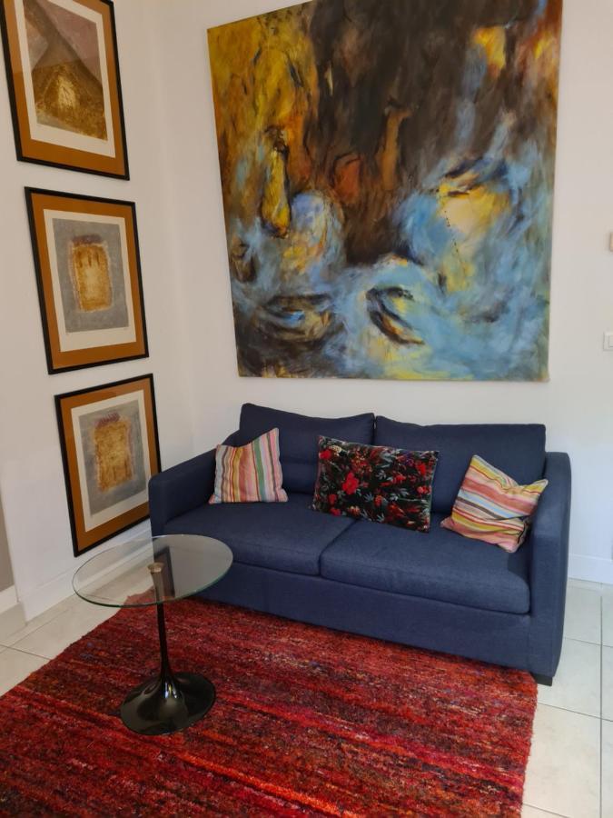 Bed & Breakfast Independante Avec 1 Et 1 Bureau