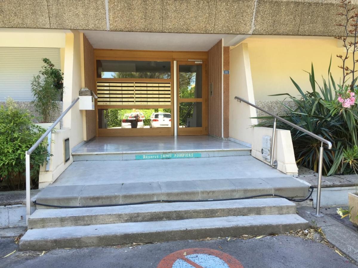 Les Collines D'estanove, Charming, Bright, Calm Place With Pool