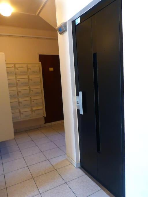 Chambre De Bonne 8m2 10 Minutes A Pied De La Gare Saint-roch Montpellier