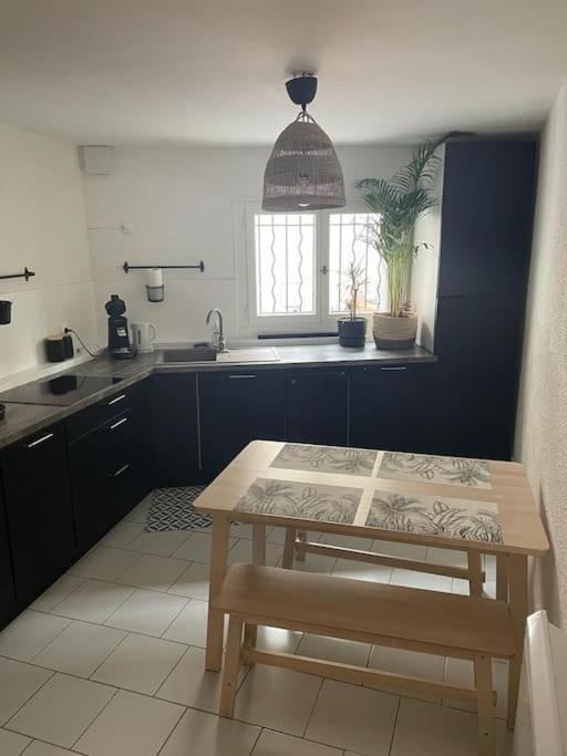 Appart 2 Pers Proche Gare Centre Comedie - Transport Et Aeroport Apartamento Montpellier