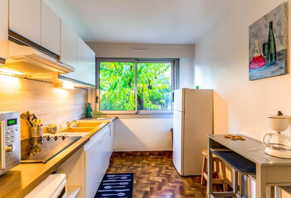 * Le St-eloi *1 Chambre, Parking, Wifi, Jardin*
