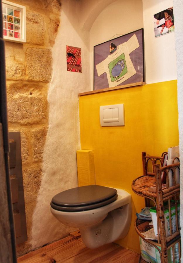Appartement Artistic Loft, Downtown Montpellier, Wifi *