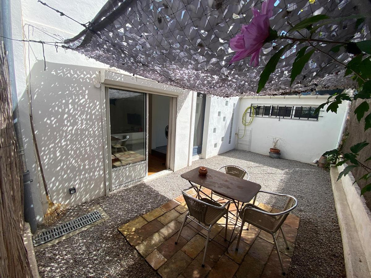 Apartment Grand Studio De 38m2 Et Cour Independante De 25m2 Dont Wifi Et Netflix