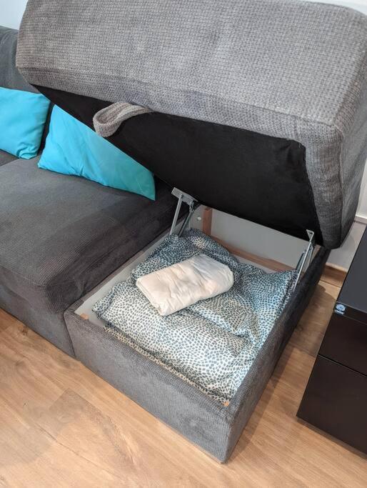 Sleep In Montpellier, Albert, Centre, Gare, 4 Ch, Tram L1, 2, 3 & 4 Apartment *
