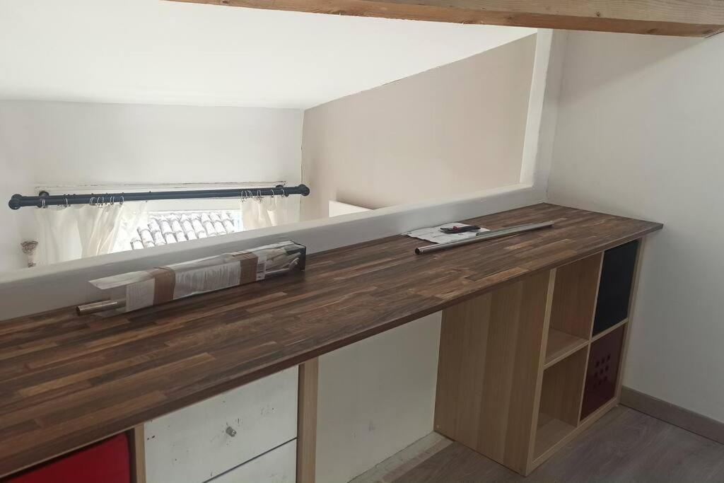 60 M² Deux Chambres Centre