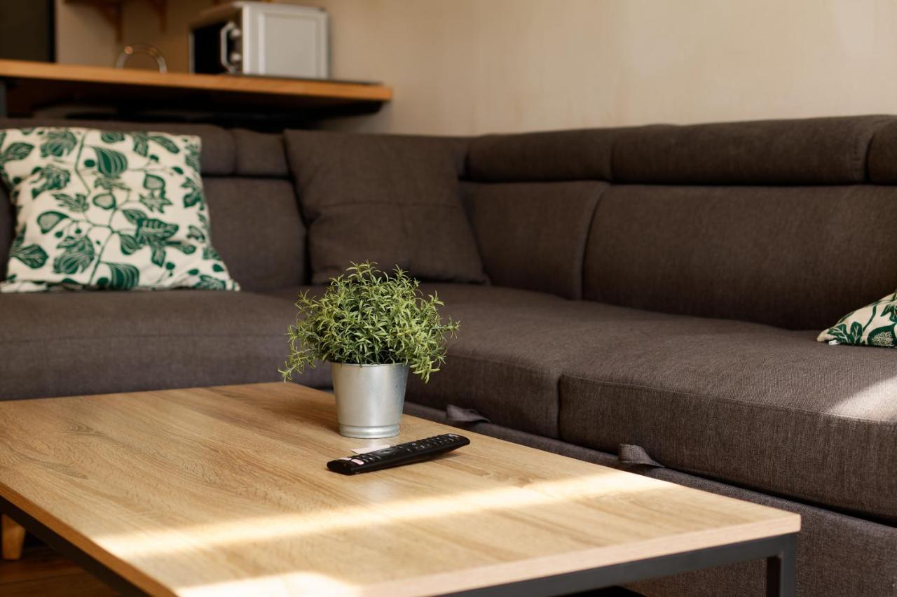 Appartement Sleep In Montpellier, Molly, Centre, Gare, 2 Ch, Tram St-denis *
