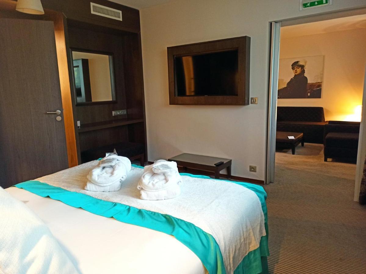 Radisson Blu Hotel,