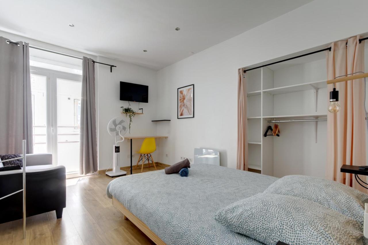 Sleep In Montpellier, Albert, Centre, Gare, 4 Ch, Tram L1, 2, 3 & 4 Apartment *