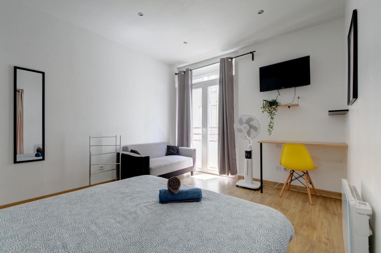 Sleep In Montpellier, Albert, Centre, Gare, 4 Ch, Tram L1, 2, 3 & 4 *