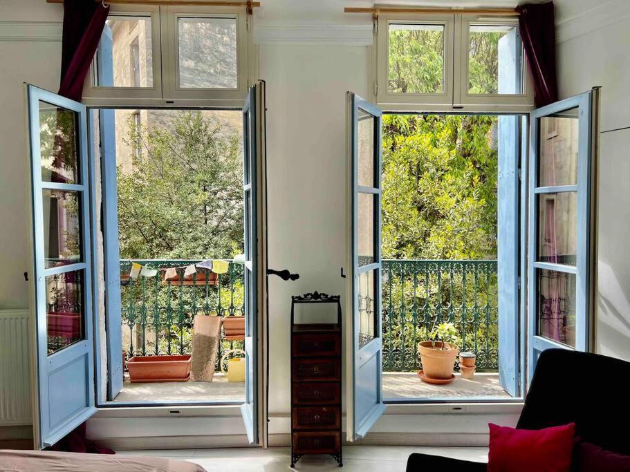La Petite Maison Aux Volets Bleu - Appartement *