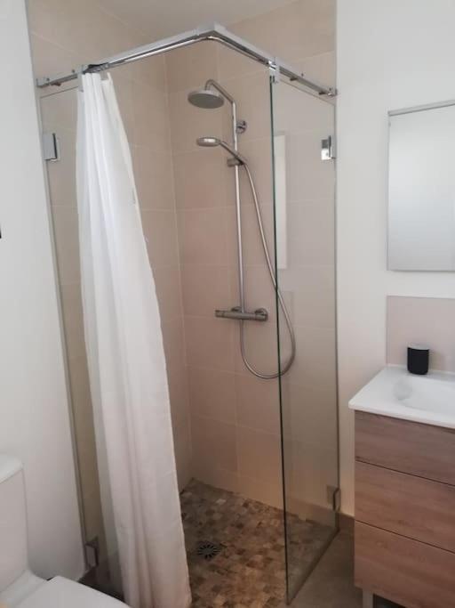Appartement Confortable Dans Villa, Terrasse, Clim *