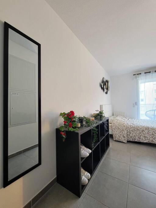 Apartment Logement Entier 100% Sunny Studio *