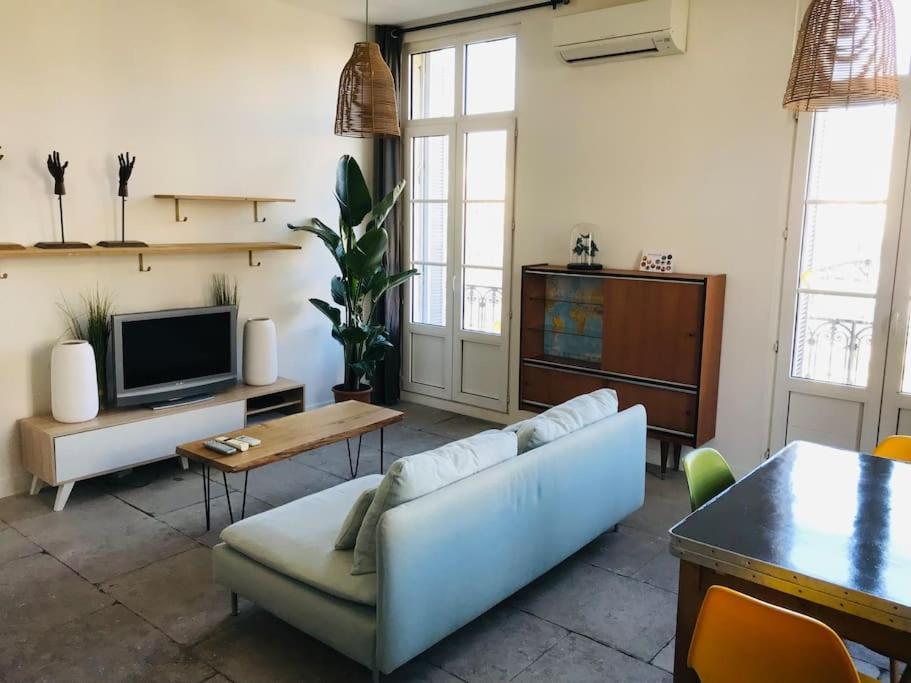 Apartment Climatise 50m2 Proche Centre Et Gare *