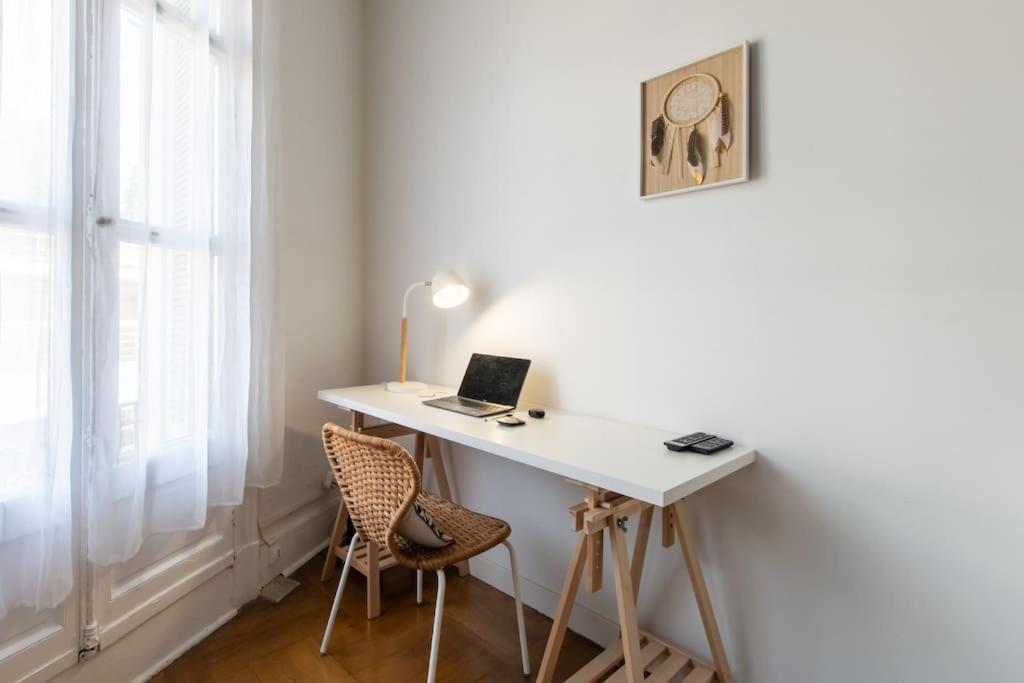 Apartment Grand Sur La Comedie
