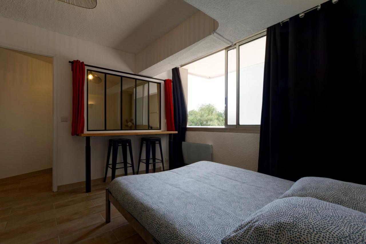 * Marius,appartement Avec 3 Coins Nuits, 8personnes, Parking, Tramway, Wifi * Appartement