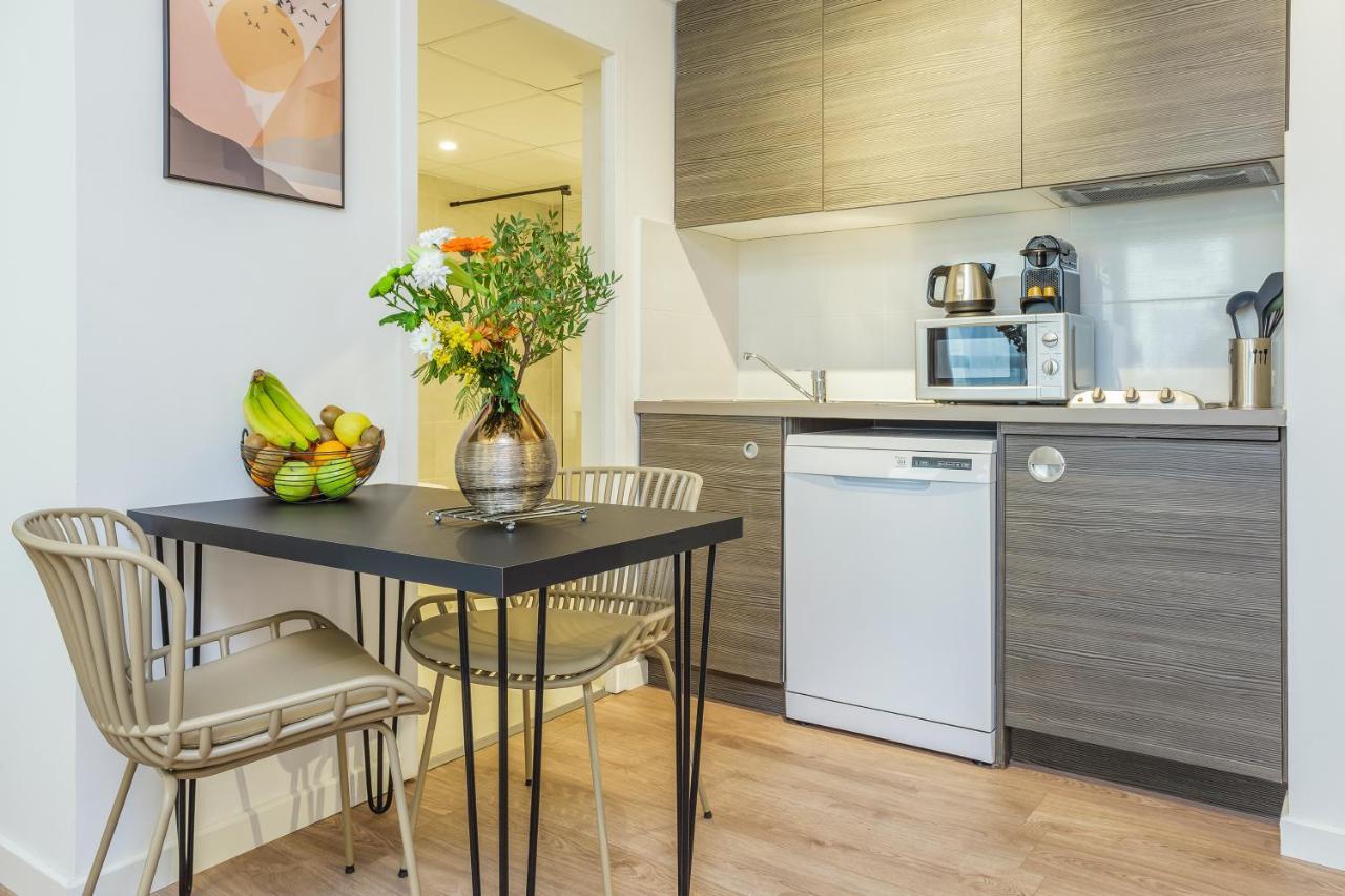 Adagio Centre Comedie Aparthotel 4*