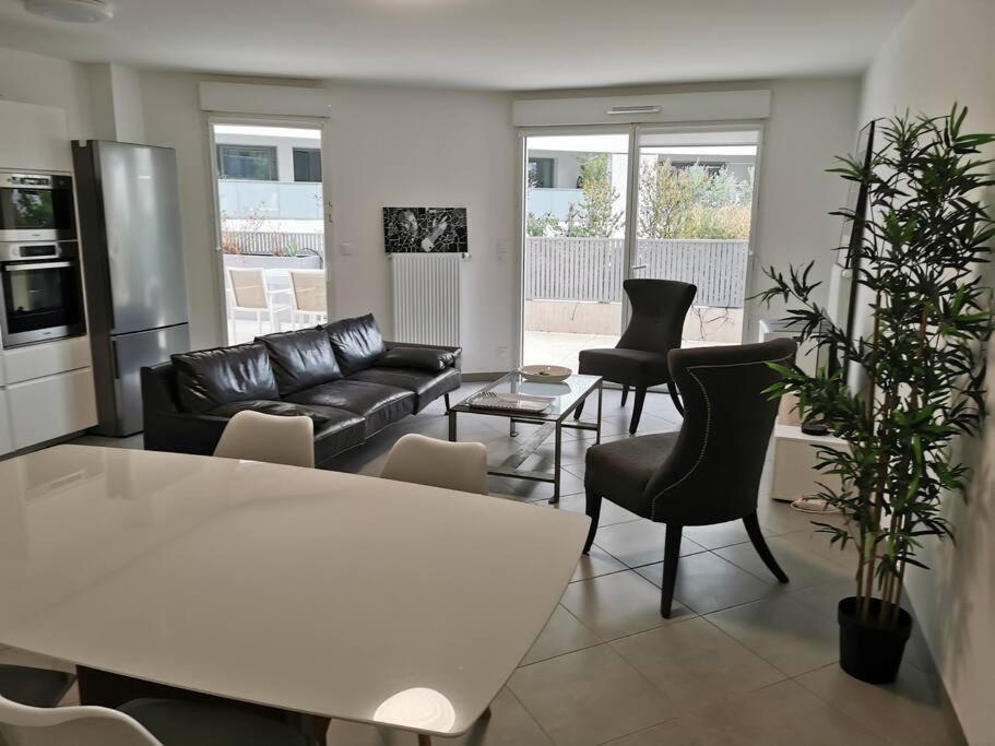 Appart T4 + Terrasse 33 M2 Coeur De